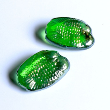 Glasnuggets Fisch lang grün irisierend