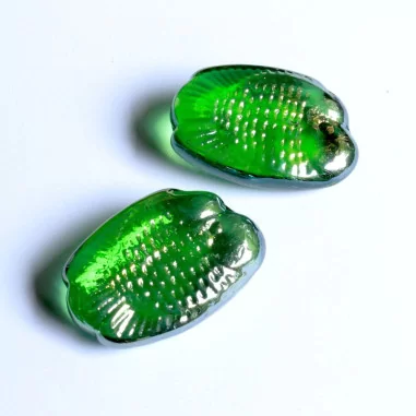 Glasnuggets Fisch lang grün irisierend