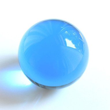 Kristallkugel Glas hellblau