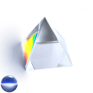 Pyramide Kristallglas klar 10cm